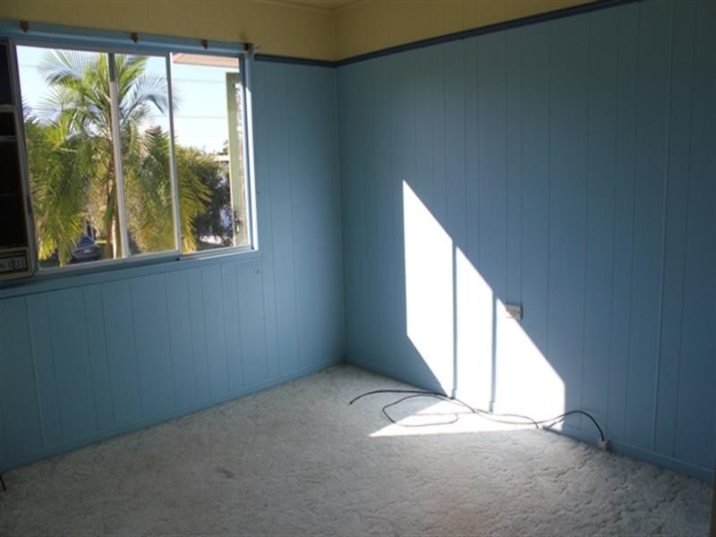 9 Yeldham, Ingham QLD 4850