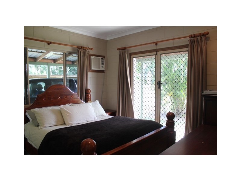 2350 Hawkins Creek Road, Dalrymple Creek QLD 4850