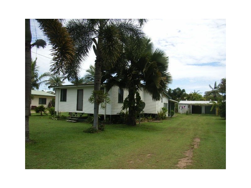 Taylors Beach QLD 4850