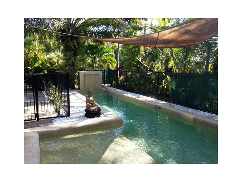 14 Roma Street, Cardwell QLD 4849