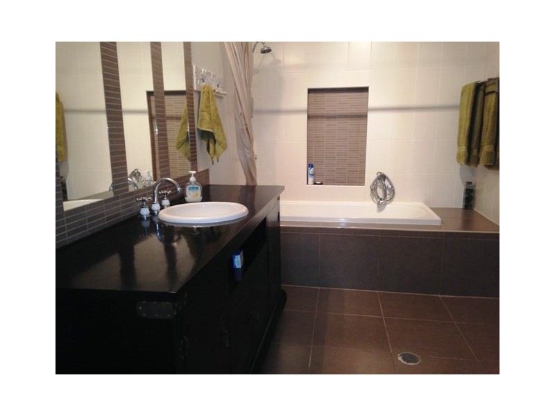 14 Roma Street, Cardwell QLD 4849