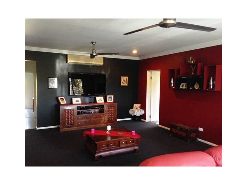 14 Roma Street, Cardwell QLD 4849