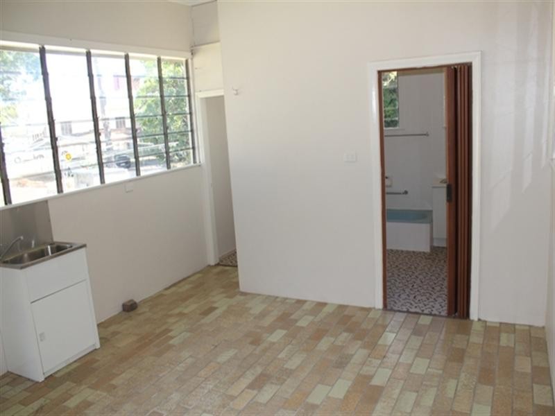 9 Fanning Street, Ingham QLD 4850