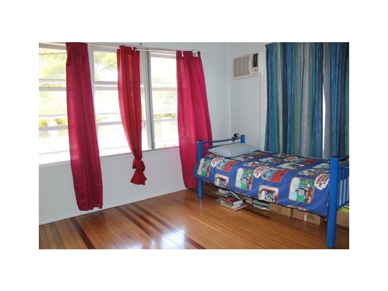 9 Covell Street, Ingham QLD 4850