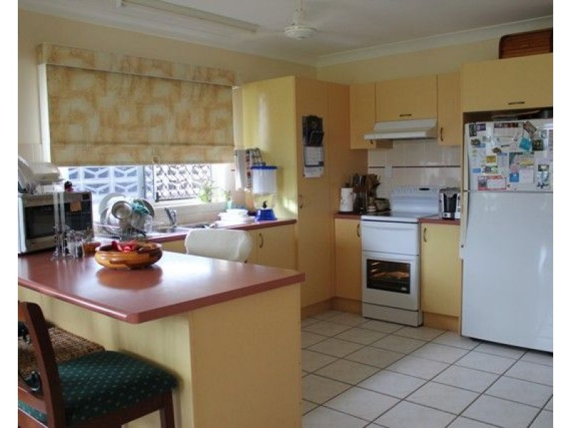 1/40 Hardy Street, Ingham QLD 4850