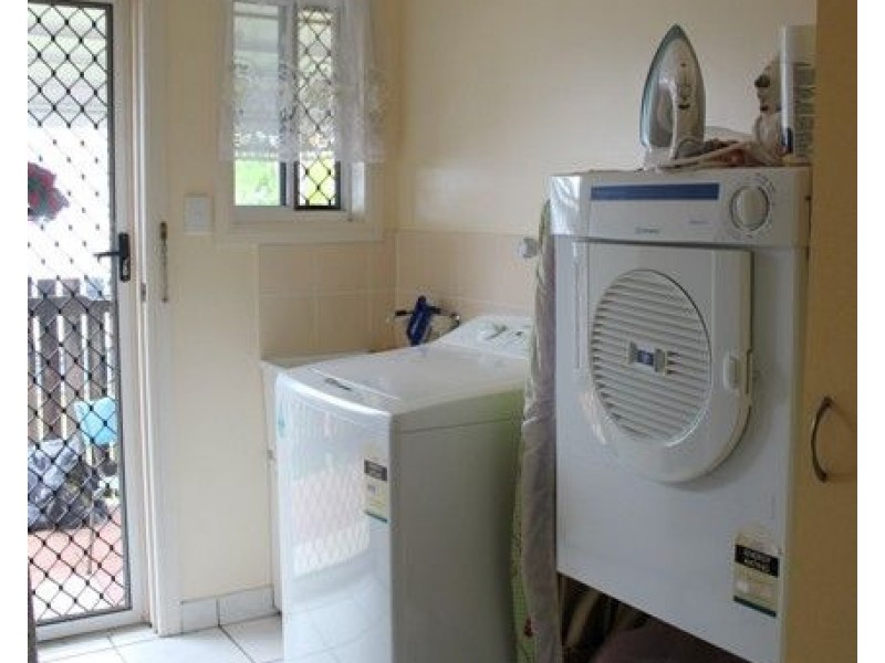 1/40 Hardy Street, Ingham QLD 4850