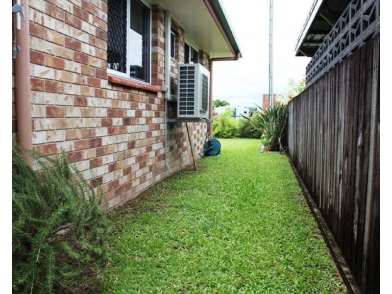 1/40 Hardy Street, Ingham QLD 4850