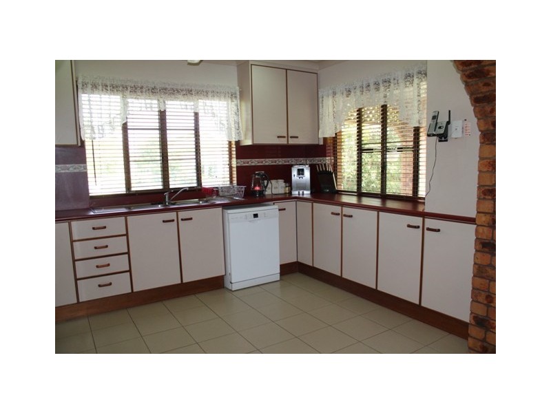 13 Britton Street, Trebonne QLD 4850