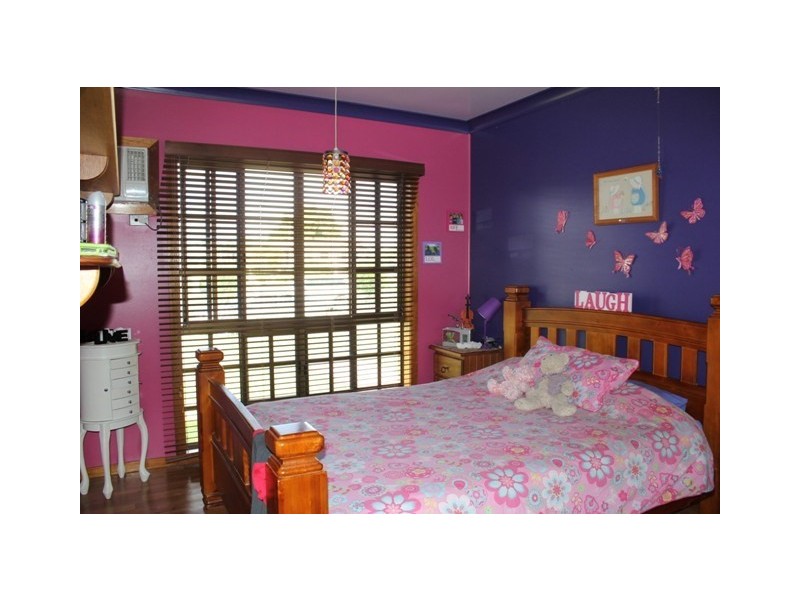 13 Britton Street, Trebonne QLD 4850