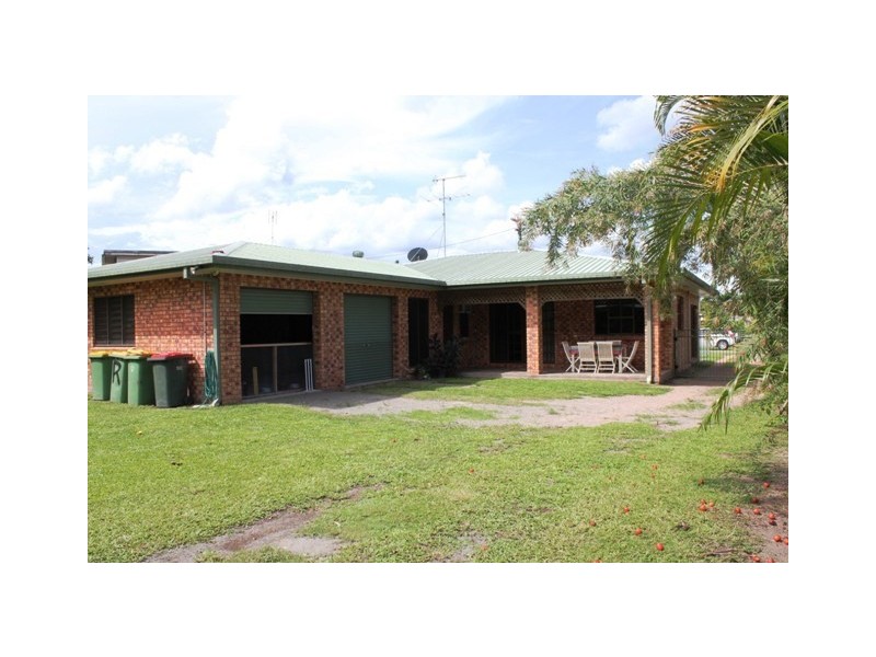 13 Britton Street, Trebonne QLD 4850