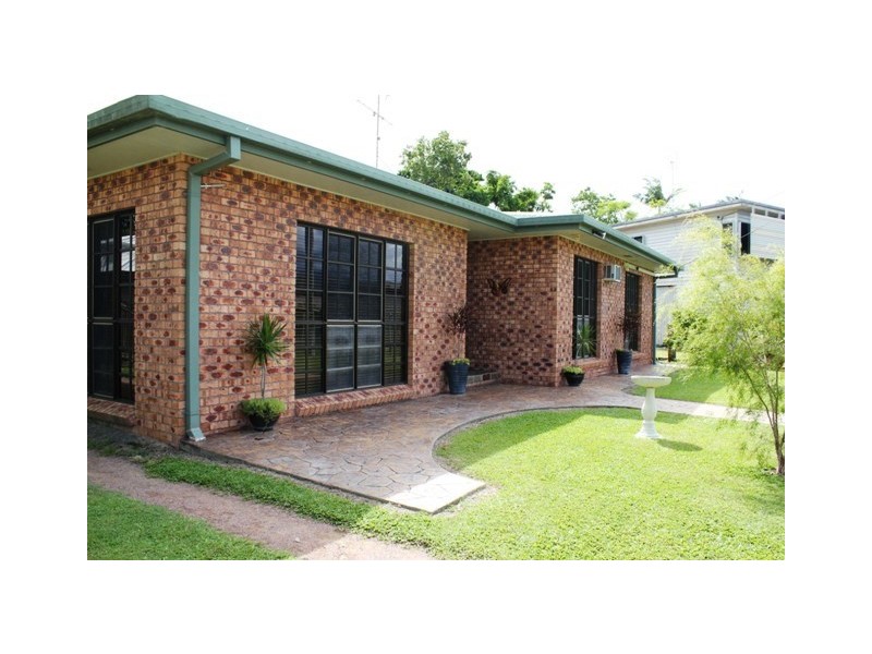 13 Britton Street, Trebonne QLD 4850