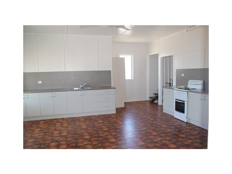 49 John Dory Street, Taylors Beach QLD 4850