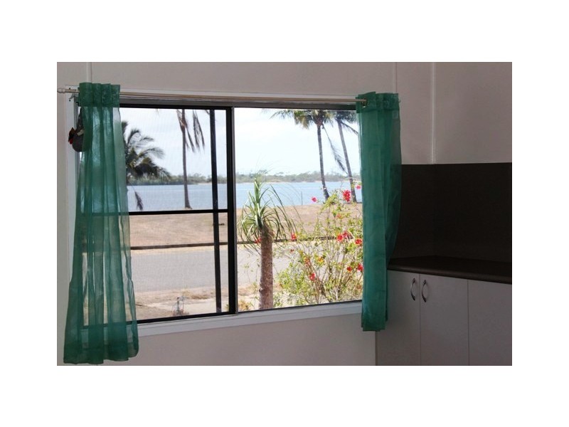 49 John Dory Street, Taylors Beach QLD 4850