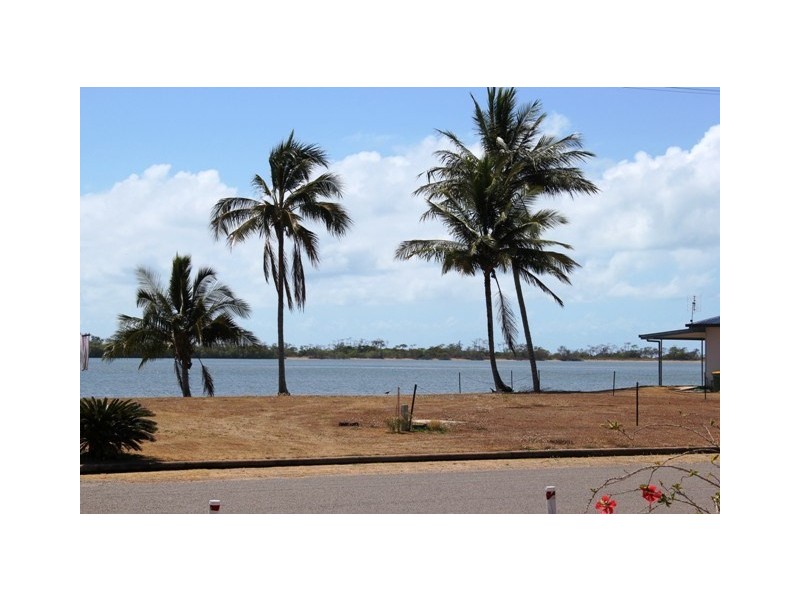 49 John Dory Street, Taylors Beach QLD 4850