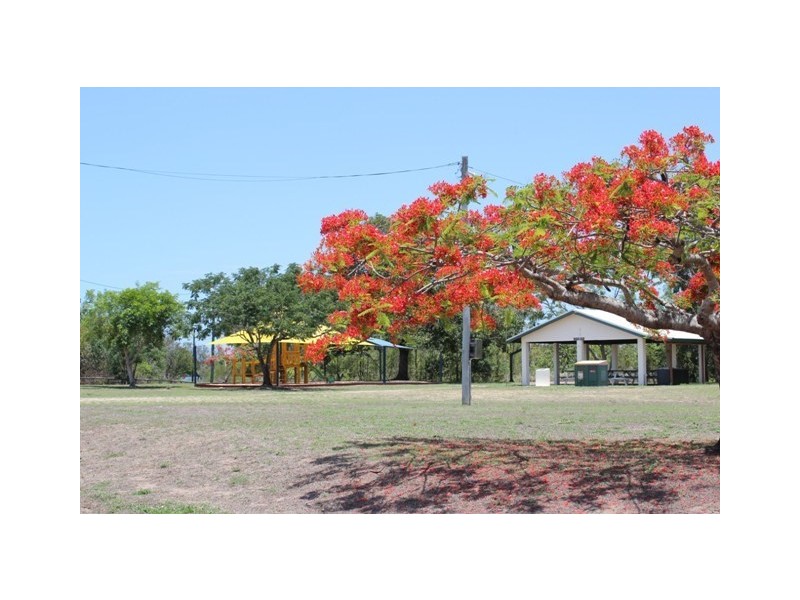 49 John Dory Street, Taylors Beach QLD 4850