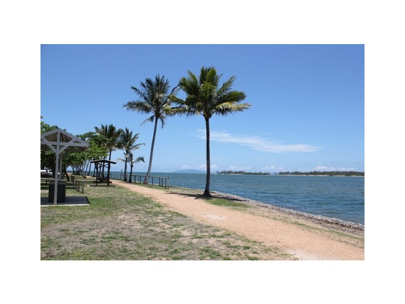 49 John Dory Street, Taylors Beach QLD 4850