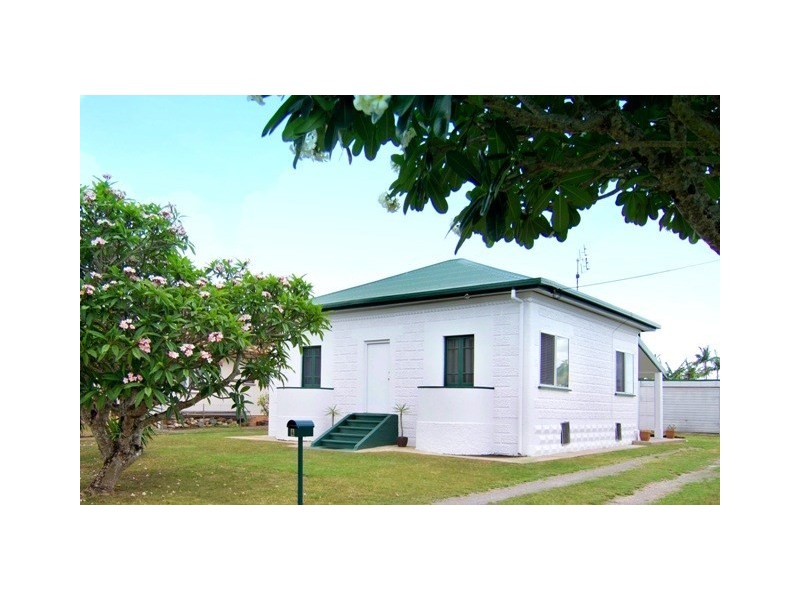 4 Davidson Street, Ingham QLD 4850