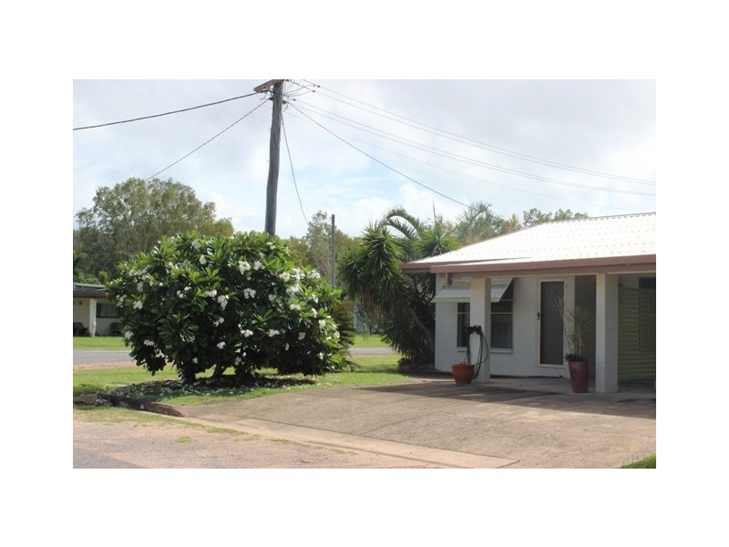 1/6 Ferrero Street, Lucinda QLD 4850