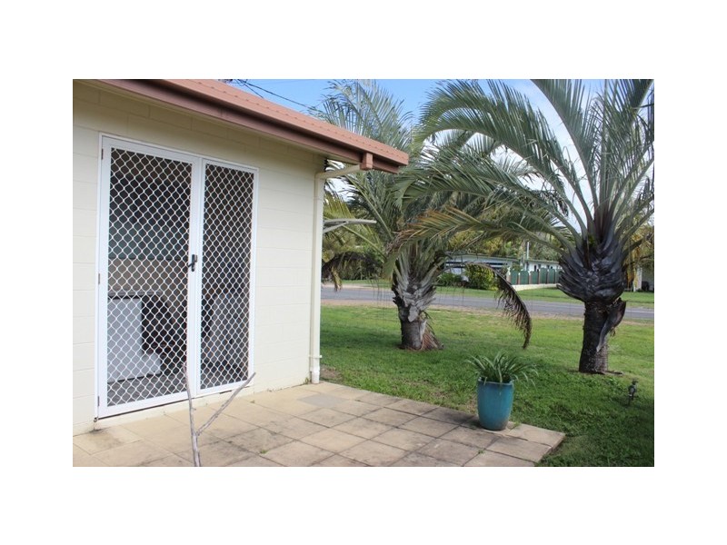 1/6 Ferrero Street, Lucinda QLD 4850