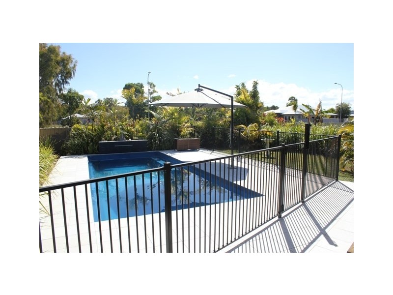 9 Rosella Street, Forrest Beach QLD 4850