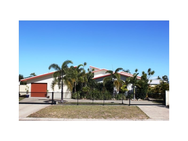 9 Rosella Street, Forrest Beach QLD 4850