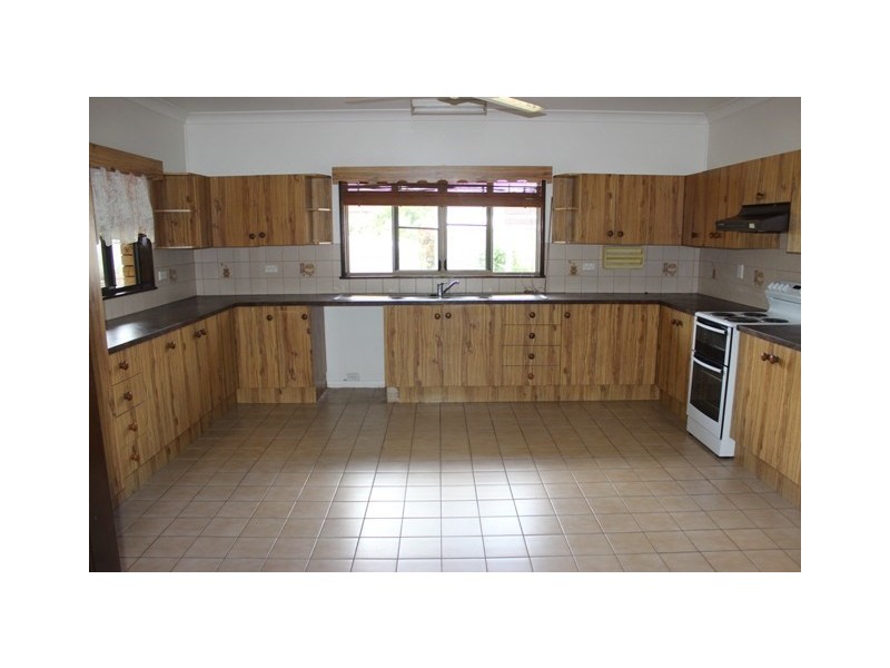 24 Ardrossan, Ingham QLD 4850