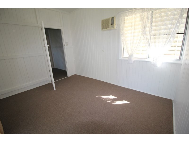 4 Covell Street, Ingham QLD 4850