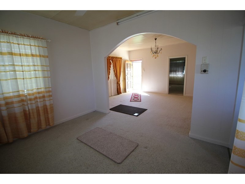 4 Covell Street, Ingham QLD 4850