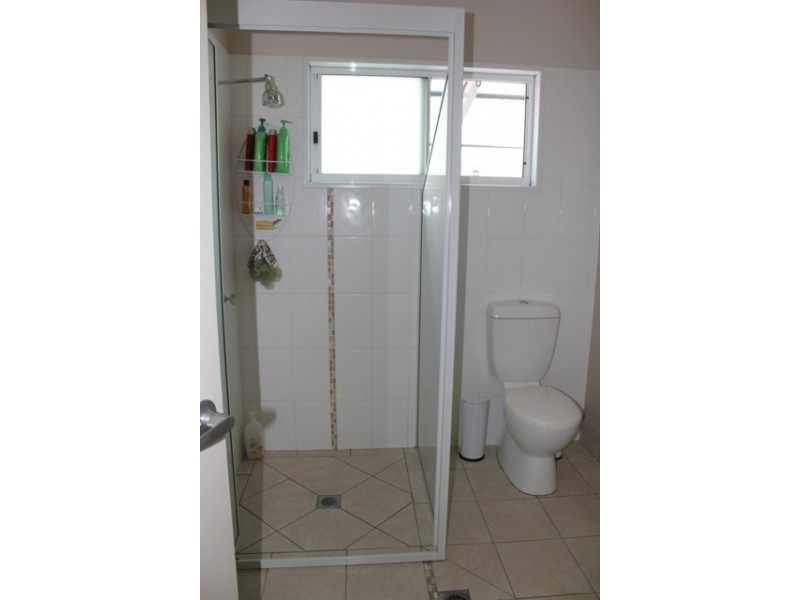 4 Hinchinbrook Court, Halifax QLD 4850