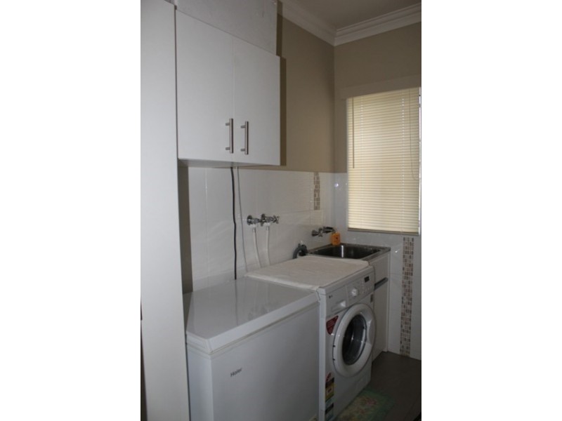 4 Hinchinbrook Court, Halifax QLD 4850