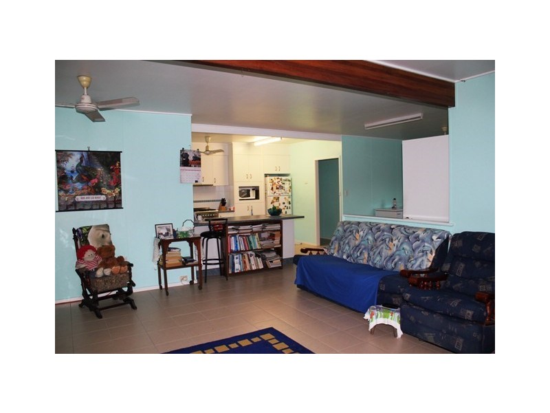 15 Dutton Street, Ingham QLD 4850