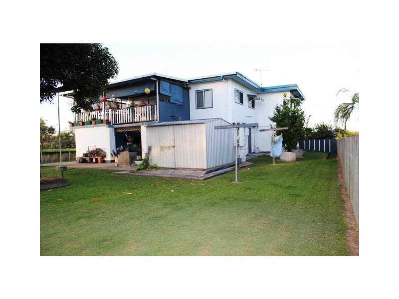 15 Dutton Street, Ingham QLD 4850