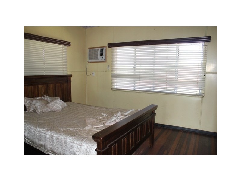 33 Warren Street, Ingham QLD 4850