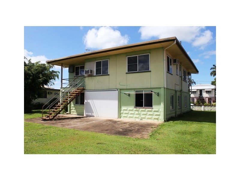 33 Warren Street, Ingham QLD 4850