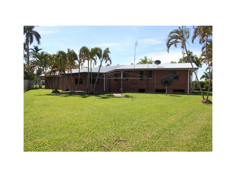 51 Marina Parade, Ingham QLD 4850
