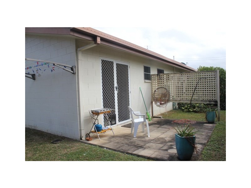 Unit 4/6 Ferrero Street, Lucinda QLD 4850