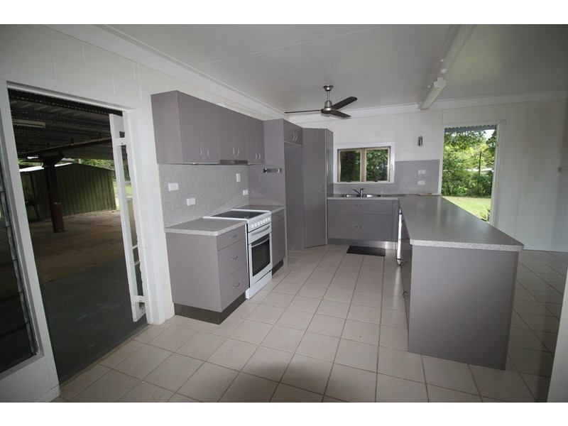 49 Sheahans Road, Long Pocket QLD 4850