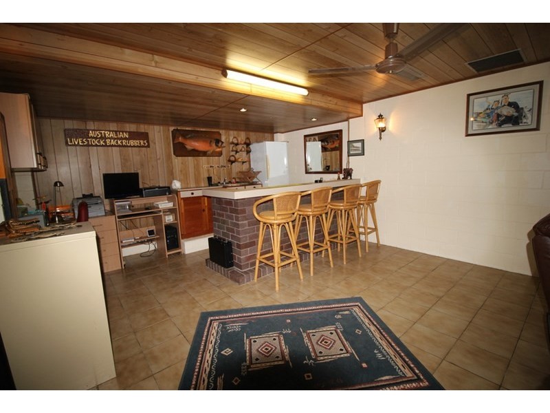 9 Acacia Road, Halifax QLD 4850