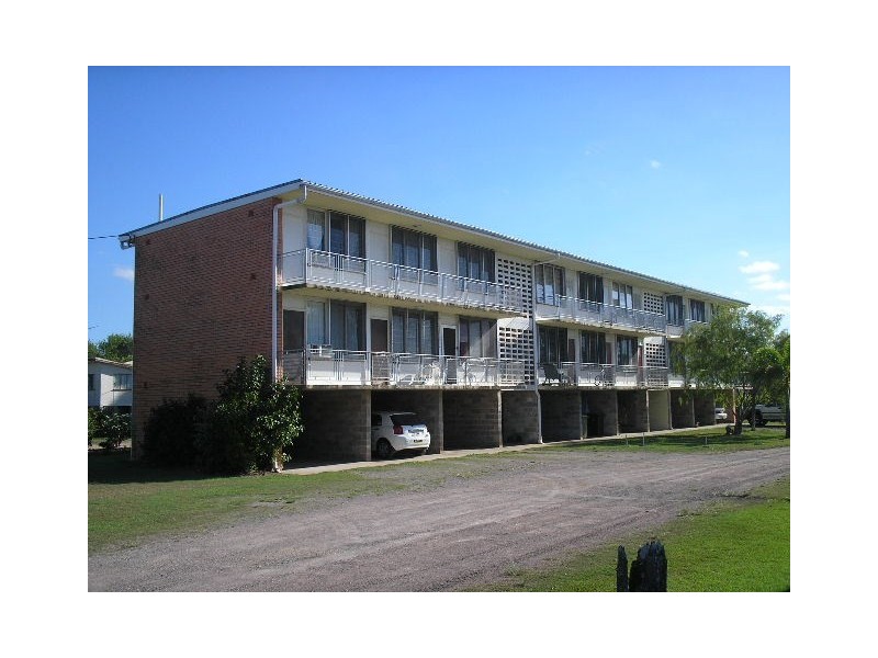 2/7 Abbott Street, Ingham QLD 4850