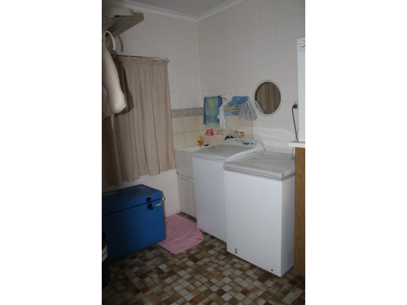 1/136 Patterson Parade, Lucinda QLD 4850