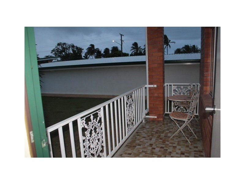 1/136 Patterson Parade, Lucinda QLD 4850