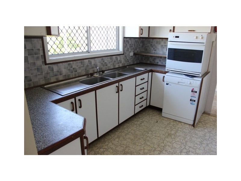 8 Gard Street, Ingham QLD 4850