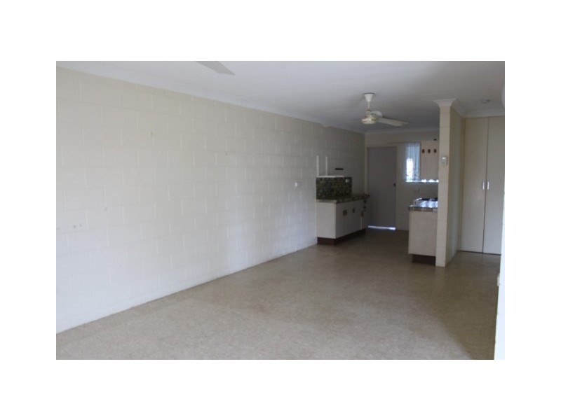 1/15 Trevally Street, Taylors Beach QLD 4850