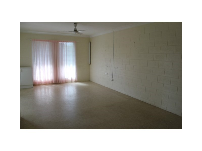 1/15 Trevally Street, Taylors Beach QLD 4850