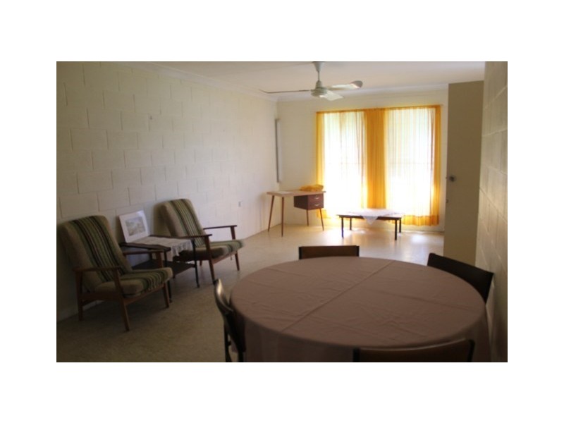 2/15 Trevally Street, Taylors Beach QLD 4850