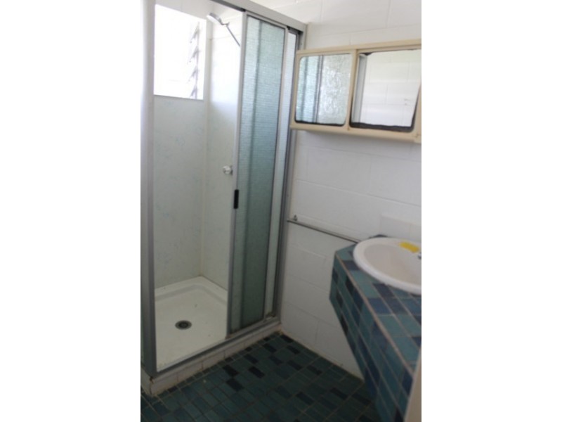 2/15 Trevally Street, Taylors Beach QLD 4850