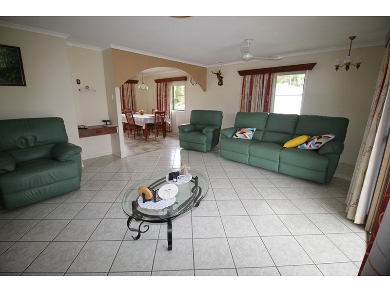 4 Hecht Street, Ingham QLD 4850