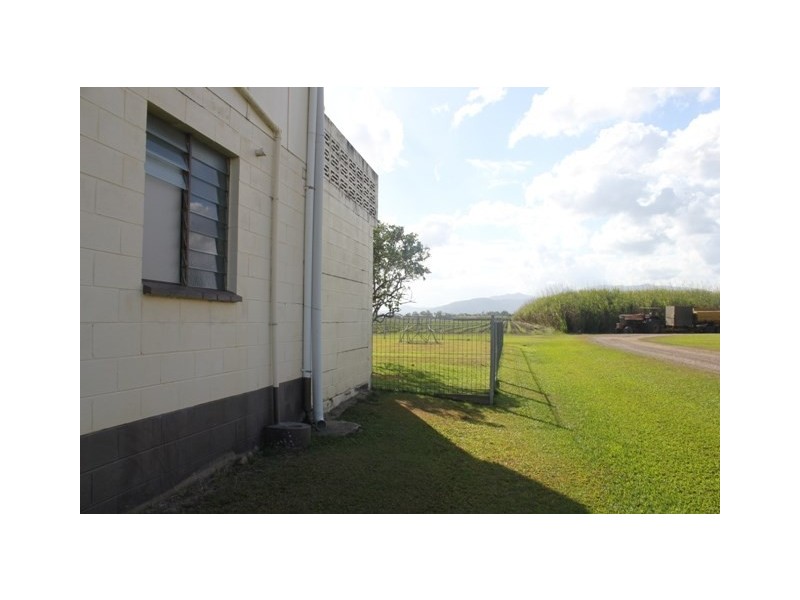 31 Halifax Road, Ingham QLD 4850