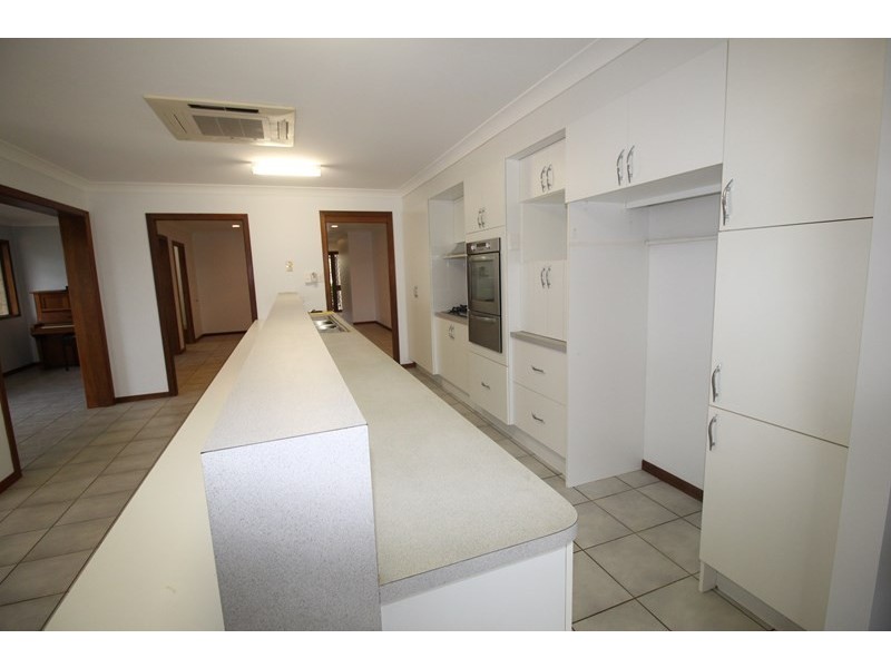 40 Bottlebrush Street, Forrest Beach QLD 4850