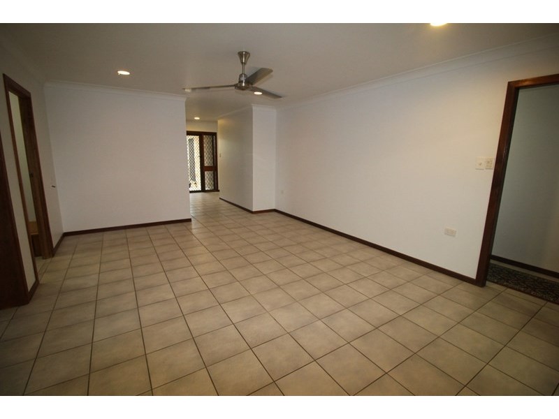 40 Bottlebrush Street, Forrest Beach QLD 4850